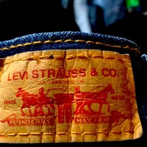 Too super low Levi’s